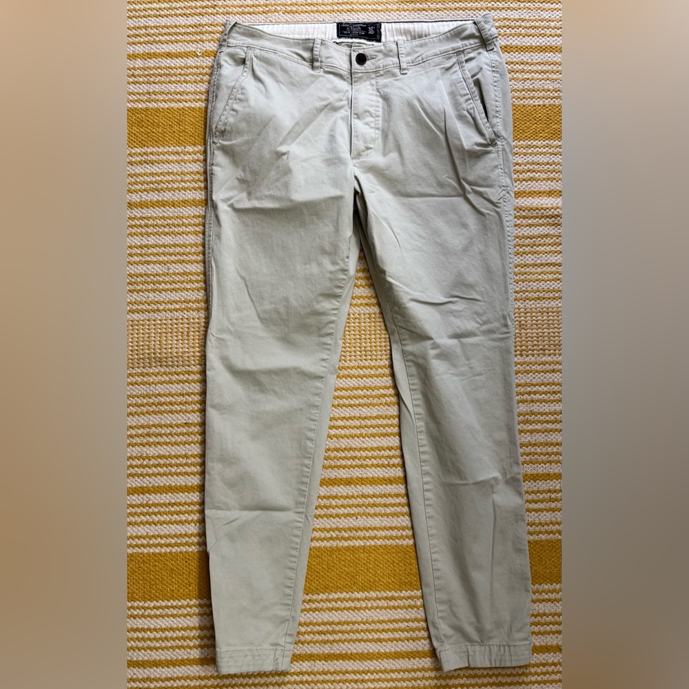 Abercrombie & Fitch Stone Chinos